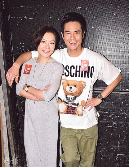田蕊妮講完自己的感情事即扯鄭嘉穎落水,問他的感情生活如何。(攝影﹕梁迺楠)Eddie表示4年前曾送醉酒的Crushy回家,還有其他朋友一齊送,之後已無聯絡。(攝影﹕梁迺楠) 田蕊妮講完自己的感情事即扯鄭嘉穎落水,問他的感情生活如何。(攝影﹕梁迺楠)Eddie表示4年前曾送醉酒的Crushy回家,還有其他朋友一齊送,之後已無聯絡。(攝影﹕梁迺楠)