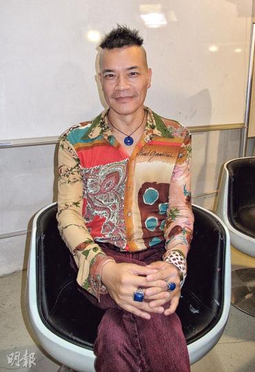 洪朝豐決定離開香港,到巴黎做新移民,臨別前主動約見傳媒道別。(攝影鎅O者:鍾一虹) 洪朝豐決定離開香港,到巴黎做新移民,臨別前主動約見傳媒道別。(攝影鎅O者:鍾一虹)