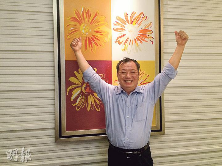 對於會否考慮於港開店,呷哺呷哺董事長賀光啟稱,本港「租金貴、人工貴」,且餐飲市場競爭激烈,未來會先鞏固南下業務再作打算。(邱曉欣攝) 對於會否考慮於港開店,呷哺呷哺董事長賀光啟稱,本港「租金貴、人工貴」,且餐飲市場競爭激烈,未來會先鞏固南下業務再作打算。(邱曉欣攝)