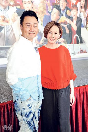 黎耀祥(左)與毛舜筠(右)拍竣《八時入席》,在電視上暫不再合作。(攝影鎅O者:陳釗)梁裕恆倒灶,令不少人跌眼鏡。(攝影鎅O者:陳釗)湯盈盈表示體重起碼要減10磅。(攝影鎅O者:陳釗) 黎耀祥(左)與毛舜筠(右)拍竣《八時入席》,在電視上暫不再合作。(攝影鎅O者:陳釗)梁裕恆倒灶,令不少人跌眼鏡。(攝影鎅O者:陳釗)湯盈盈表示體重起碼要減10磅。(攝影鎅O者:陳釗)
