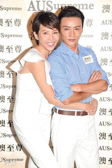 張晉與蔡少芬昨日夫妻檔拍攝廣告,兩人鏡頭前後都恩愛非常。(攝影﹕孫華中) 張晉與蔡少芬昨日夫妻檔拍攝廣告,兩人鏡頭前後都恩愛非常。(攝影﹕孫華中)