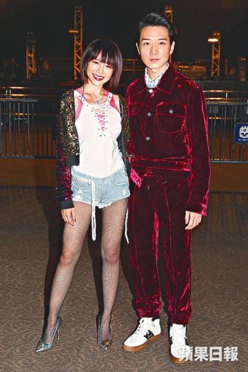■林明禎前晚在見面會與BabyJohn合唱。
