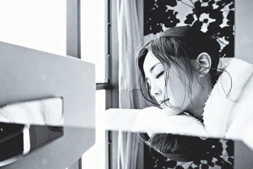 ■阿Sa在新年伊始在Ig貼文為去年作總結。■阿Sa與石恆聰愛得甜蜜,早前一同到印度參加婚禮。資料圖片 ■阿Sa在新年伊始在Ig貼文為去年作總結。■阿Sa與石恆聰愛得甜蜜,早前一同到印度參加婚禮。資料圖片
