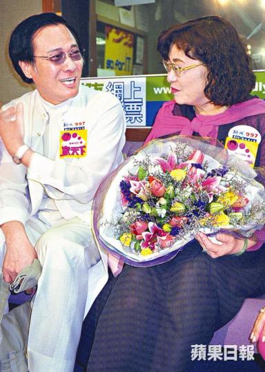 ■陳振華曾與李司棋主演劇集《啼笑因緣》。 ■陳振華曾與李司棋主演劇集《啼笑因緣》。