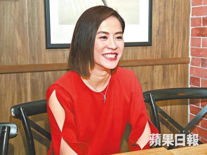 ■即使被視為視后大熱門,宣萱對於得獎的信心不大。■宣萱曾與陶大宇等拍《壹號皇庭》系列,十分回味。劇照 ■即使被視為視后大熱門,宣萱對於得獎的信心不大。■宣萱曾與陶大宇等拍《壹號皇庭》系列,十分回味。劇照