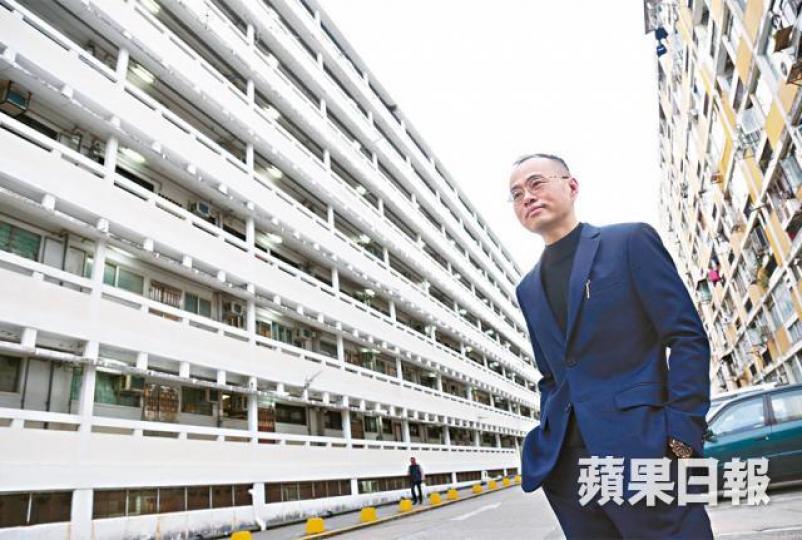 ■導演張經緯對公屋故事有偏好,更笑言拍片是一種賭博。攝影:沈健程 ■導演張經緯對公屋故事有偏好,更笑言拍片是一種賭博。攝影:沈健程