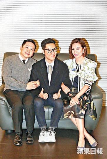 ■鄧一君(左)飾演王賢誌的同性伴侶,劇中朱慧敏介入二人的戀情。■鄧一君退出娛圈十多年後,近日復出演舞台劇《金星撞火星》。■鄧一君對上一次演出是與陳文媛04年合演無綫劇《情迷黑森林》。劇照 ■鄧一君(左)飾演王賢誌的同性伴侶,劇中朱慧敏介入二人的戀情。■鄧一君退出娛圈十多年後,近日復出演舞台劇《金星撞火星》。■鄧一君對上一次演出是與陳文媛04年合演無綫劇《情迷黑森林》。劇照