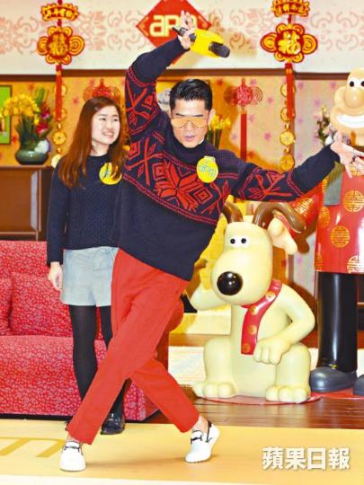 ■做咗爸爸嘅城城每次現身都勁風騷。■城城話知道方媛(右圖)做媽媽好辛苦,亦會做好榜樣畀囡囡睇。資料圖片 ■做咗爸爸嘅城城每次現身都勁風騷。■城城話知道方媛(右圖)做媽媽好辛苦,亦會做好榜樣畀囡囡睇。資料圖片