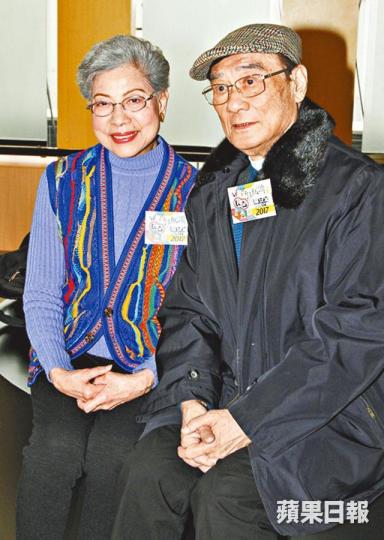 ■譚炳文昨日和羅蘭出席活動,大讚早前錄廣播劇好玩。 ■譚炳文昨日和羅蘭出席活動,大讚早前錄廣播劇好玩。