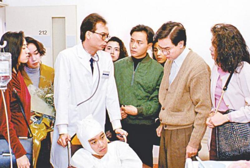 ■當年《家有囍事》中常家三兄弟,堪稱絕配。劇照
■當年《家有囍事》中常家三兄弟,堪稱絕配。劇照
