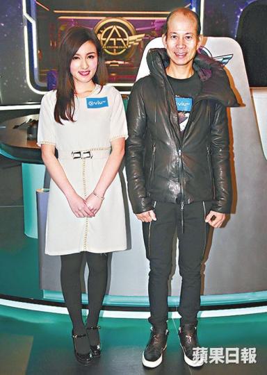 ■蘇民峰贈言指陳嘉倩容易嫁到好老公。
■蘇民峰贈言指陳嘉倩容易嫁到好老公。