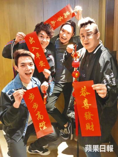■ToNick希望能趕得及在新年後出新歌。
■ToNick希望能趕得及在新年後出新歌。