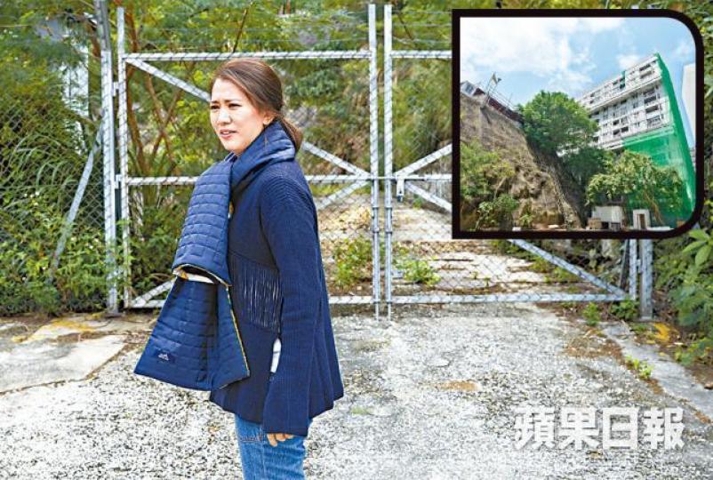 ■靚靚當年上學常帶漏東西,要爸爸在住所投下物品。版權所有.嚴禁盜用
■靚靚當年上學常帶漏東西,要爸爸在住所投下物品。版權所有.嚴禁盜用