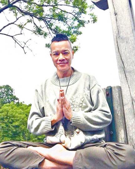 ■患舌癌的洪朝豐努力接受電療,近日首次感到充實而平安。互聯網圖片 ■患舌癌的洪朝豐努力接受電療,近日首次感到充實而平安。互聯網圖片