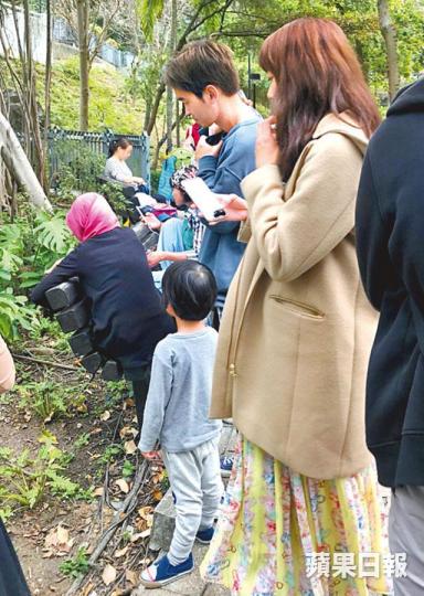 ■少爺占日前和太太帶囝囝去香港公園睇植物。讀者提供圖片
■少爺占日前和太太帶囝囝去香港公園睇植物。讀者提供圖片