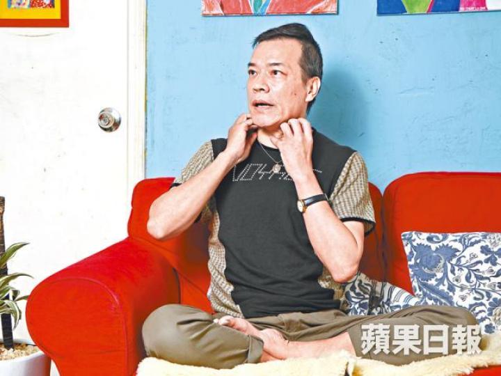 ■洪朝豐嘅脷癌已擴散至淋巴,依家會做電療療程。資料圖片■學生嘅支持令洪朝豐重拾生命真諦。資料圖片 ■洪朝豐嘅脷癌已擴散至淋巴,依家會做電療療程。資料圖片■學生嘅支持令洪朝豐重拾生命真諦。資料圖片