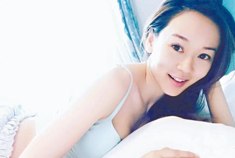 ■楊思琦在郵輪上玩,大晒弗爆身形。微博圖片 ■楊思琦在郵輪上玩,大晒弗爆身形。微博圖片