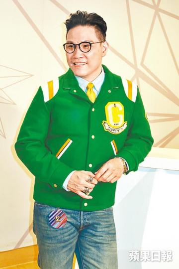■蘇永康將「生性做人」四字送給酒駕判社服令的梁漢文。■謝安琪視蘇永康為好前輩。 ■蘇永康將「生性做人」四字送給酒駕判社服令的梁漢文。■謝安琪視蘇永康為好前輩。