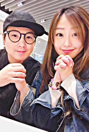 ■啤梨會如期於下月中與Michelle到沖繩影結婚相。 ■啤梨會如期於下月中與Michelle到沖繩影結婚相。