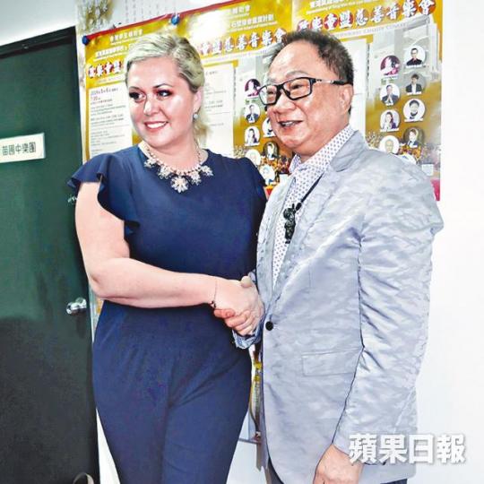 ■Viktoria曾演《歌聲魅影》,徐小明讚她是非常勁的歌手。 ■Viktoria曾演《歌聲魅影》,徐小明讚她是非常勁的歌手。