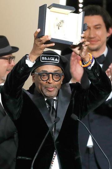 ■史碧李的作品喜歡探討社會議題,今次憑《BlacKkKlansman》奪評審團大獎。路透社■Marcello Fonte和Samal Yeslyamova成為出爐康城影帝影后。美聯社 ■史碧李的作品喜歡探討社會議題,今次憑《BlacKkKlansman》奪評審團大獎。路透社■Marcello Fonte和Samal Yeslyamova成為出爐康城影帝影后。美聯社