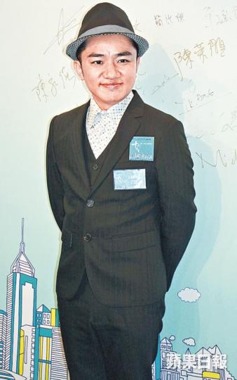 ■祖藍昨日在活動上分享人生高低起跌,鼓勵青少年訂立目標。 ■祖藍昨日在活動上分享人生高低起跌,鼓勵青少年訂立目標。