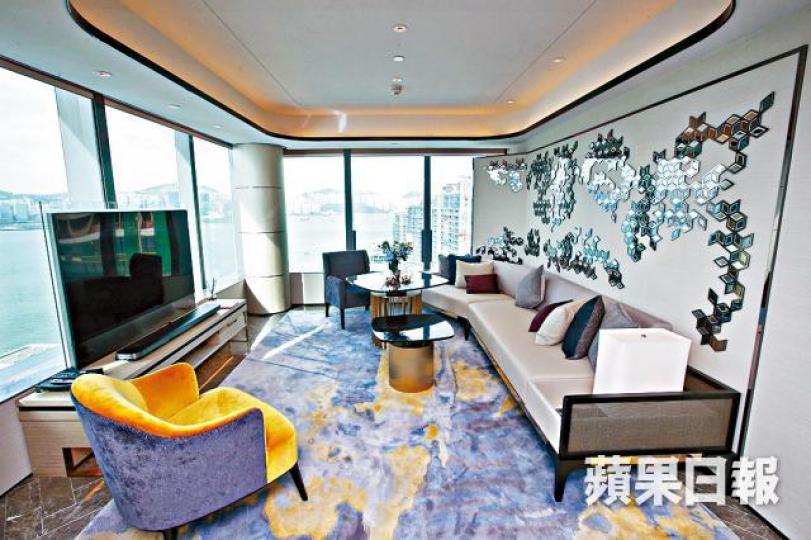 ■海匯酒店實用面積839方呎套房，望無遮擋維港景。晉平安攝