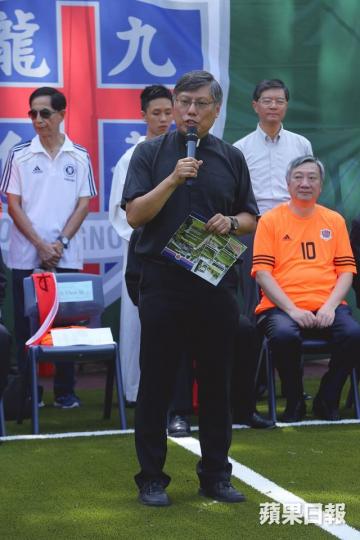 ■港華校監周守仁稱對學校轉直資失敗非常失望。資料圖片