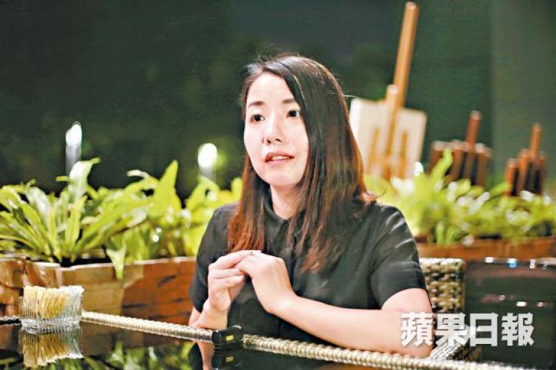 ■劉小麗盼籌款晚宴筵開30席,邀請函以「奮鬥」為題。 ■劉小麗盼籌款晚宴筵開30席,邀請函以「奮鬥」為題。