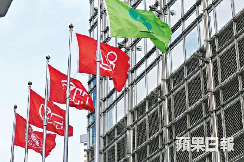 ■李嘉誠2012年主動披露分身家細節後,李澤楷同年收購ING業務。 ■李嘉誠2012年主動披露分身家細節後,李澤楷同年收購ING業務。