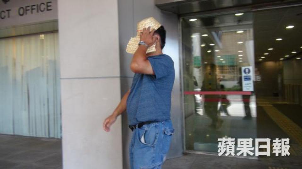 ■被告劉有杰昨被判罰120小時社會服務令。 ■被告劉有杰昨被判罰120小時社會服務令。