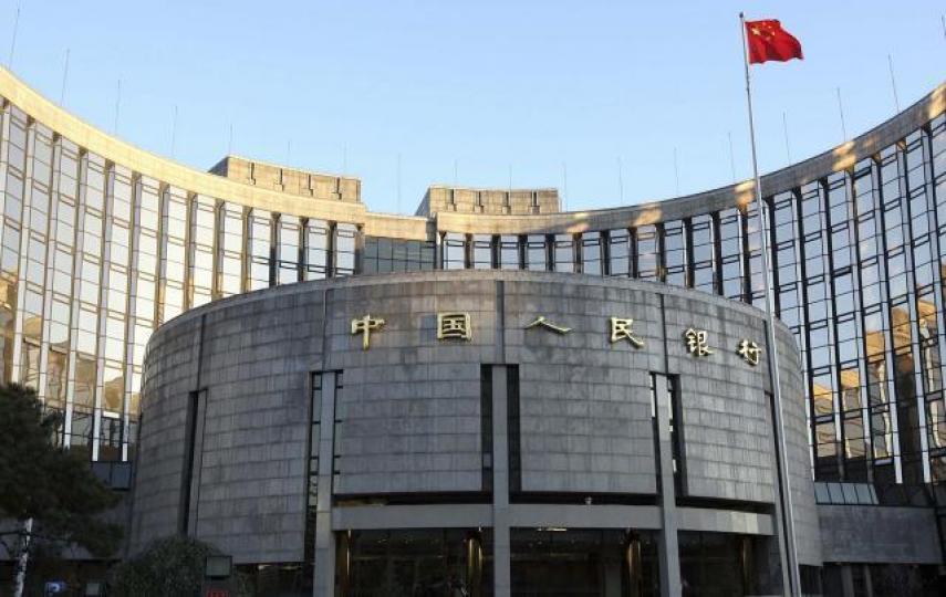 ■上周五人民銀行調高金融機構的遠期售匯業務的外匯風險準備金率至20%,離岸人民幣曾一度大升500點子。資料圖片 ■上周五人民銀行調高金融機構的遠期售匯業務的外匯風險準備金率至20%,離岸人民幣曾一度大升500點子。資料圖片