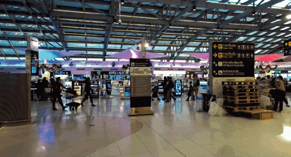■泰國曼谷機場已增設中國旅客專用的入境VIP通道。互聯網 ■泰國曼谷機場已增設中國旅客專用的入境VIP通道。互聯網