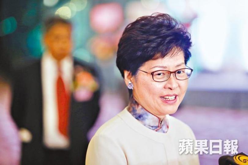 林鄭月娥■沙中綫紅磡站早前爆出有工人剪短鋼筋扮成功接駁的醜聞。 林鄭月娥■沙中綫紅磡站早前爆出有工人剪短鋼筋扮成功接駁的醜聞。