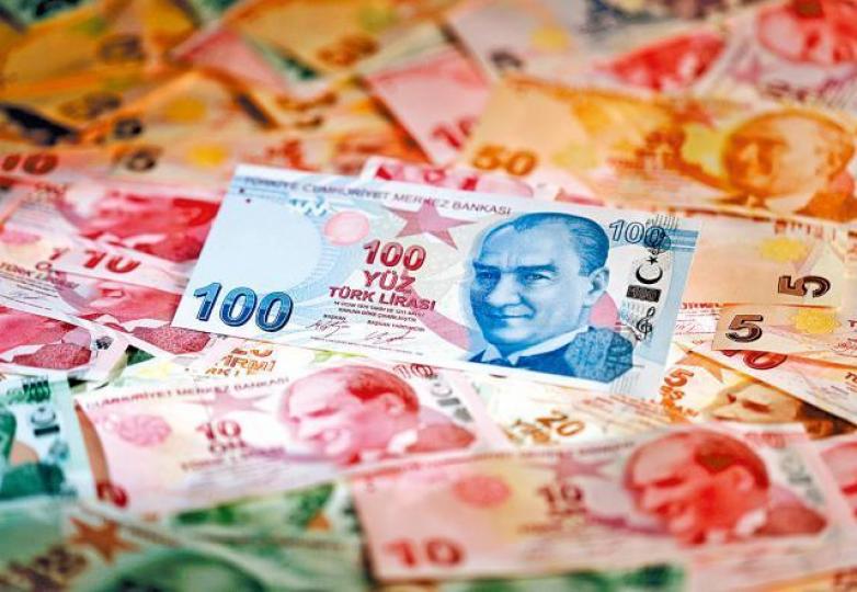 ■土耳其爆發危機,里拉今年貶值幅度已逾四成。■泰銖在97金融風暴期間,六個月內最多貶值一半。 ■土耳其爆發危機,里拉今年貶值幅度已逾四成。■泰銖在97金融風暴期間,六個月內最多貶值一半。