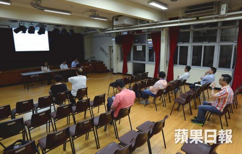 ■衞生署昨晚在黃大仙社區中心舉行講座。 ■衞生署昨晚在黃大仙社區中心舉行講座。