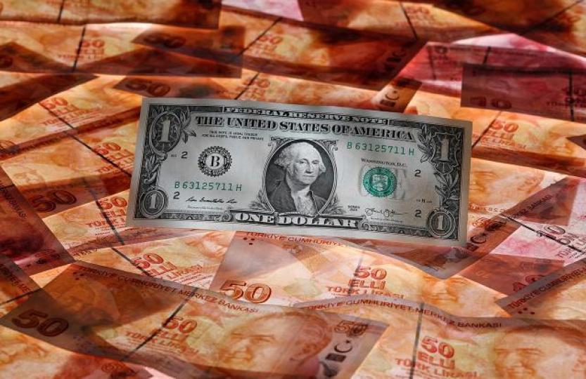 ■土耳其里拉昨曾跌逾7%,低見6.3669兌每美元。資料圖片 ■土耳其里拉昨曾跌逾7%,低見6.3669兌每美元。資料圖片