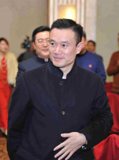 葉簡明涉嫌經濟犯罪被調查,突然人間蒸發,引發火燒連環殼的故事。 互聯網圖片 葉簡明涉嫌經濟犯罪被調查,突然人間蒸發,引發火燒連環殼的故事。 互聯網圖片