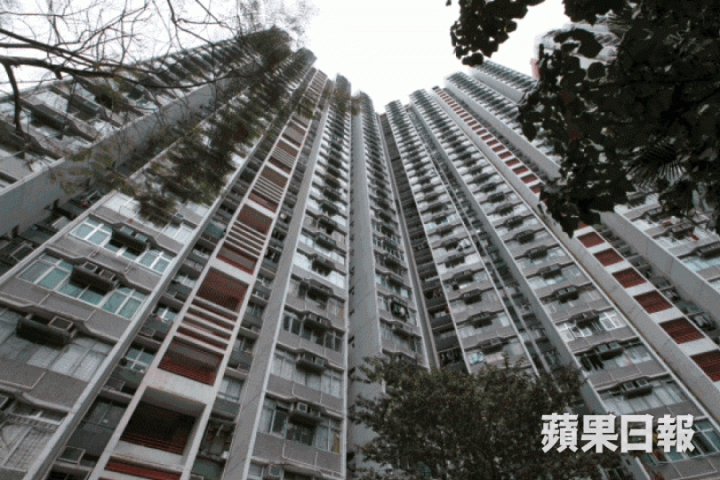 黃大仙竹園北邨的地下水管更換工程爆出貪污醜聞。