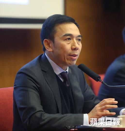 馮永業案發時時任經濟發展及勞工局副秘書長，曾參與審批航空公司內地航班經營權，及新舊直升機坪用途和擴建政策。資料圖片
