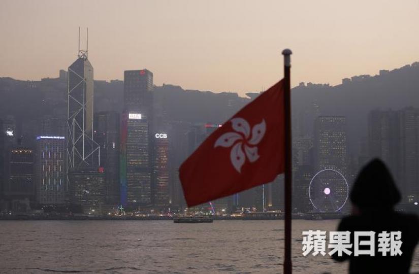 香港官僚體系多Old Seafood,皆因香港發生過97年前移民潮同2008年量化寬鬆。 資料圖片 香港官僚體系多Old Seafood,皆因香港發生過97年前移民潮同2008年量化寬鬆。 資料圖片