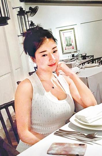 劉強東不時與妻子「奶茶妹妹」晒恩愛。資料圖片
