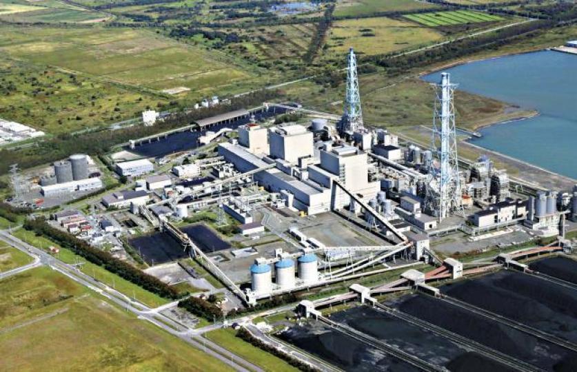 供應全北海道近半電力的苫東厚真發電廠失火,需最少一周才能恢復運作。美聯社 供應全北海道近半電力的苫東厚真發電廠失火,需最少一周才能恢復運作。美聯社