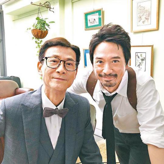 Eric最近拍攝《詭探前傳》,差不多每場戲都與前輩秋官同場。互聯網圖片
Eric最近拍攝《詭探前傳》,差不多每場戲都與前輩秋官同場。互聯網圖片
