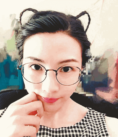 網貸平台女苦主王倩維權時遭警方無情打壓,對國家感絕望,近日上吊身亡。互聯網王倩到上海維權時,與同行受害人的孩子遭警方粗暴對待。互聯網 網貸平台女苦主王倩維權時遭警方無情打壓,對國家感絕望,近日上吊身亡。互聯網王倩到上海維權時,與同行受害人的孩子遭警方粗暴對待。互聯網