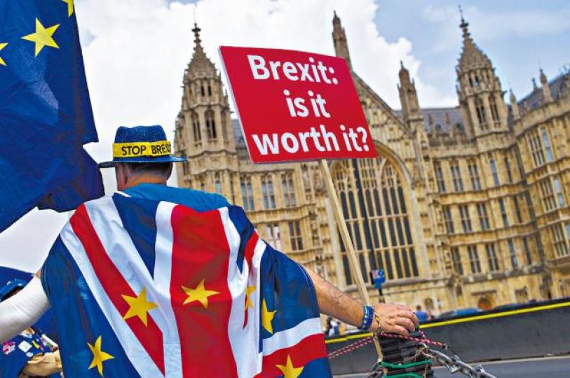 英國脫歐令保守黨內權鬥白熱化。互聯網 英國脫歐令保守黨內權鬥白熱化。互聯網