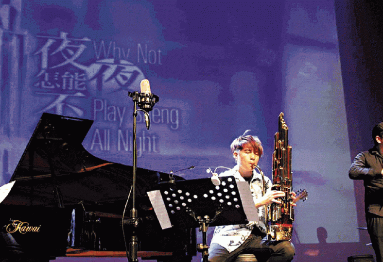 台灣笙演奏家陳麒米報稱在旺角一間酒店內遇上失常刀漢。 台灣笙演奏家陳麒米報稱在旺角一間酒店內遇上失常刀漢。