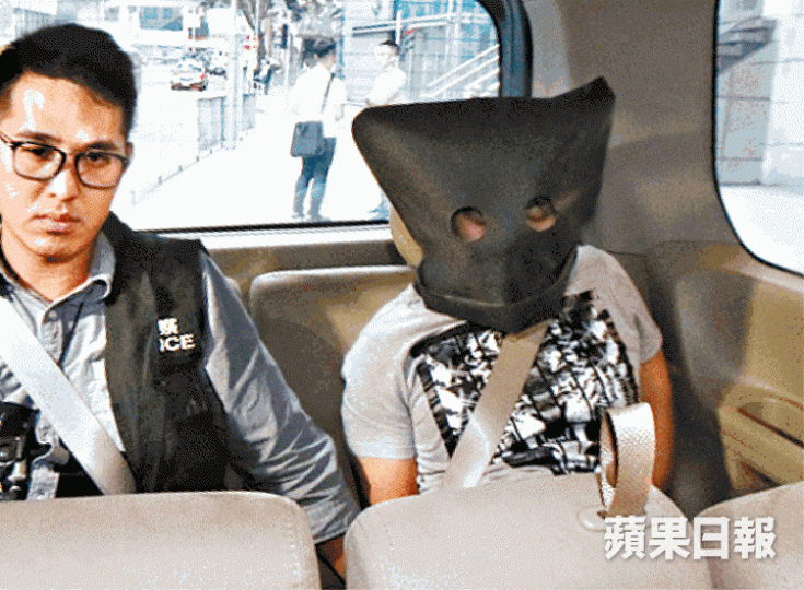 警方昨拘捕詐騙集團骨幹成員。劉柏麟攝 警方昨拘捕詐騙集團骨幹成員。劉柏麟攝