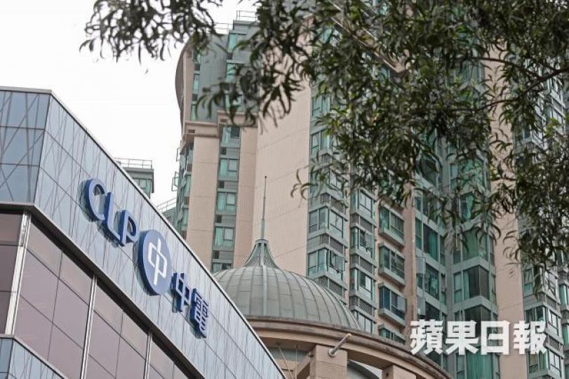 中電昨跌3.2%。