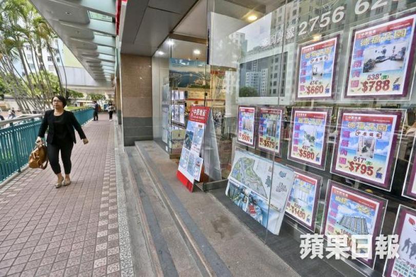樓市是應該要調節的,但只是調整過份樂觀的情緒泡沫及升得太快的部份而已。 資料圖片 樓市是應該要調節的,但只是調整過份樂觀的情緒泡沫及升得太快的部份而已。 資料圖片
